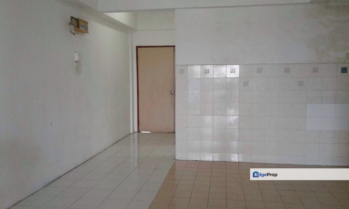Good Location Bayu Villa Apartment Basic Unit , Selangor, Klang