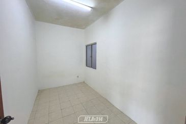 Bayu Villa Apartment, Bayu Perdana