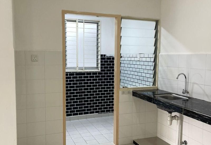 Seri Intan Apartments @ Setia Alam