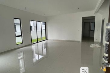 Casablanca 1 @ Alam Impian