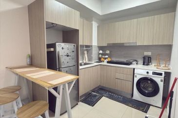 Gravit8 @ Klang South