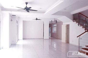 Casa Idaman, Setia Alam