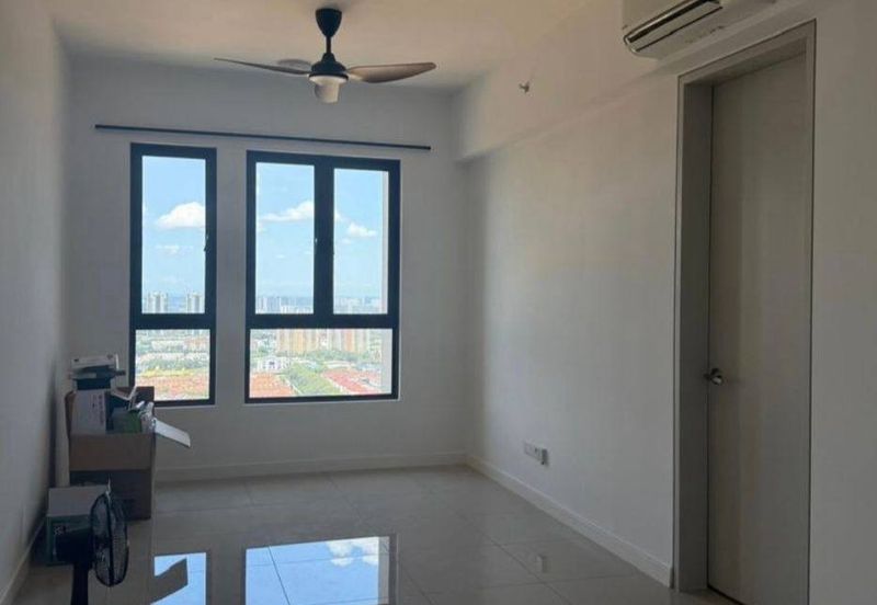 THE PULSE RESIDENCE & THE PULSE