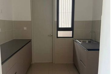 THE PULSE RESIDENCE & THE PULSE