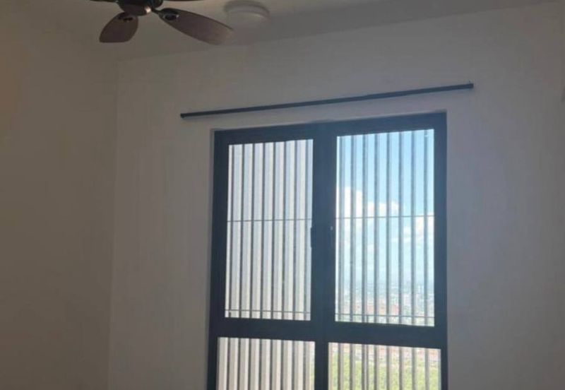 THE PULSE RESIDENCE & THE PULSE