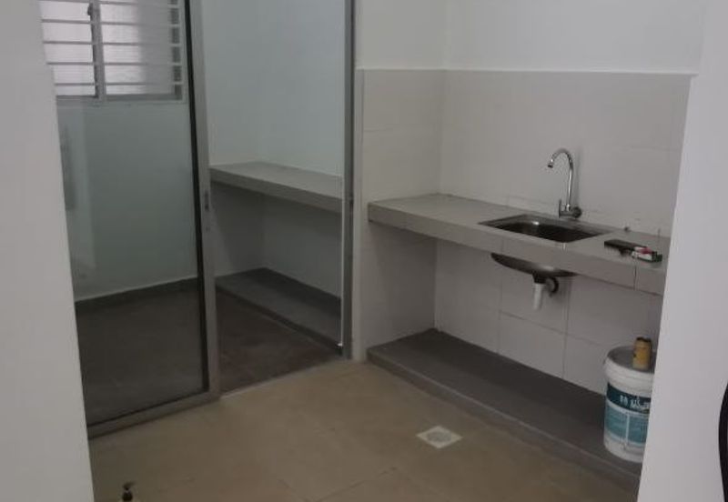 Azaria Apartment @ Bandar Paklands