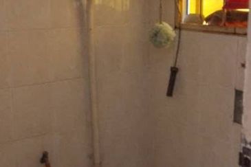 Vista Indah Putra Bayu Perdana Limited Ground Floor Shoplot 