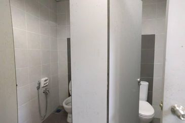 Gateway 16, Bandar Bukit Raja