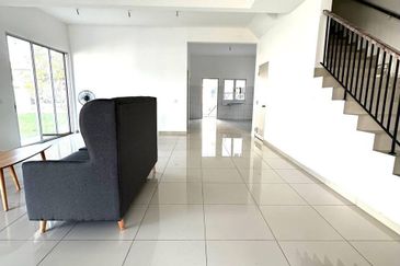 Penduline @ Bandar Rimbayu