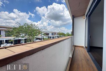 Terraza @ Eco Sanctuary