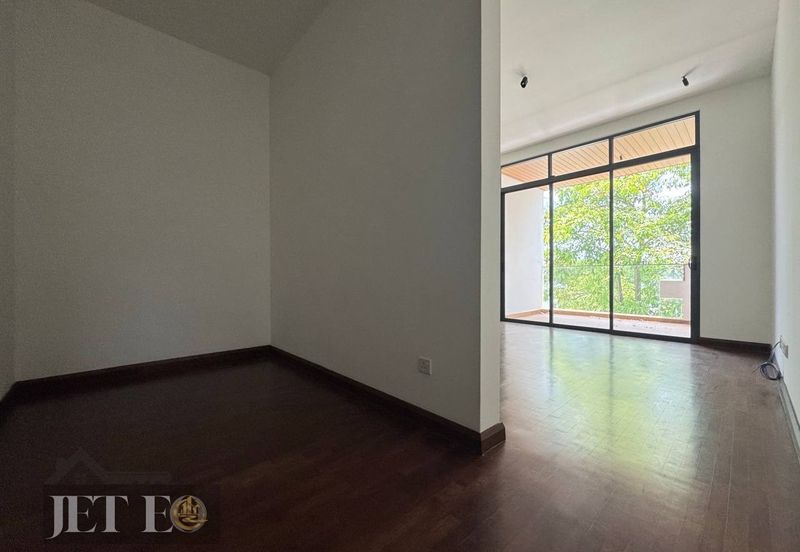 Terraza @ Eco Sanctuary