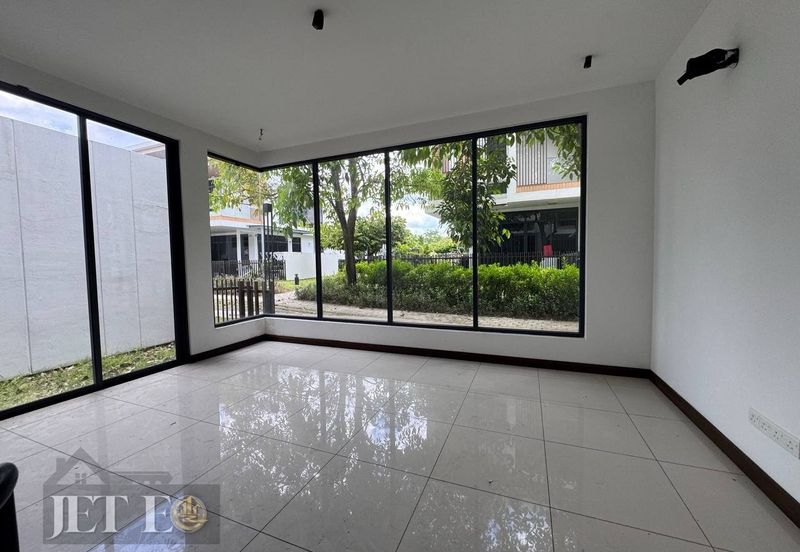 Terraza @ Eco Sanctuary