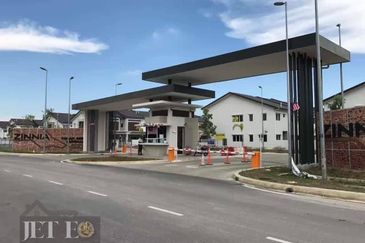 Taman Jenjarom Permai