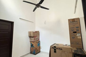 Port Klang (Pelabuhan Klang)