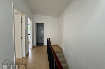 Sencilia @ Eco Sanctuary