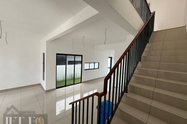 Sencilia @ Eco Sanctuary