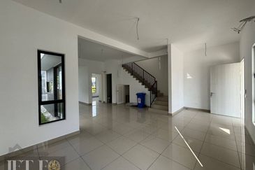 Sencilia @ Eco Sanctuary