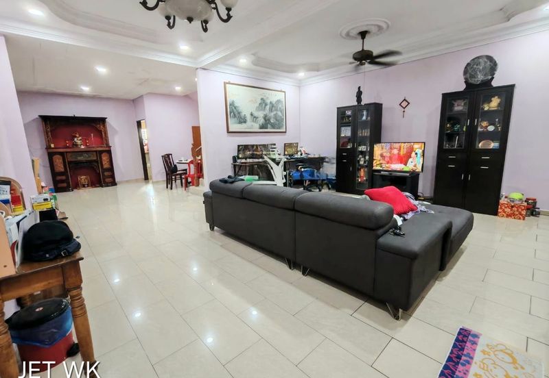 Kampung Jawa Klang 20x70 Renovated Double Storey House 