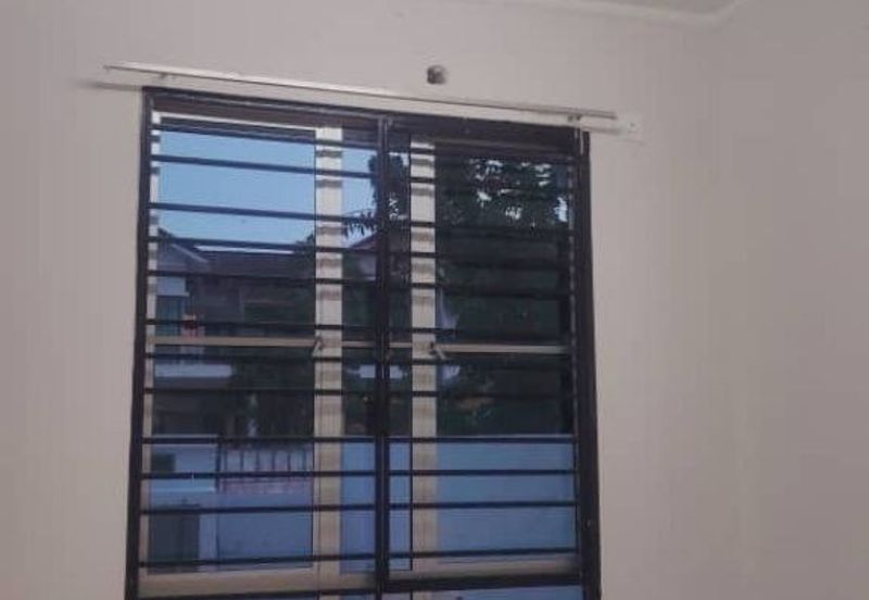 Jalan Makyong, Bandar Bukit Raja