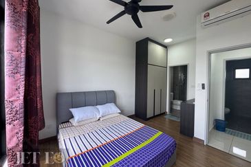 Amber Residence @ twentyfive.7