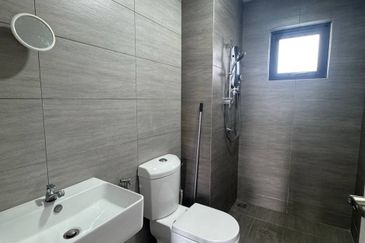 Amber Residence @ twentyfive.7