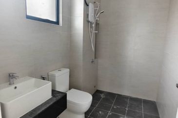 Amber Residence @ twentyfive.7