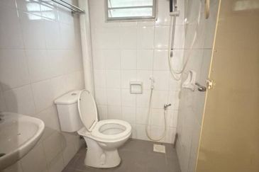 Pangsapuri Akasia, Bandar Botanic