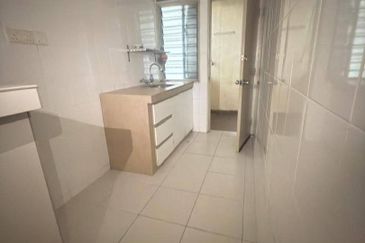 Pangsapuri Akasia, Bandar Botanic