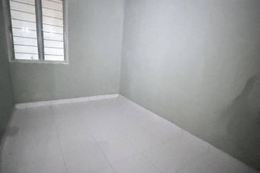 Pangsapuri Akasia, Bandar Botanic