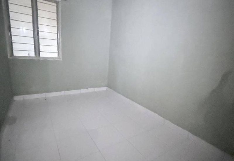 Pangsapuri Akasia, Bandar Botanic