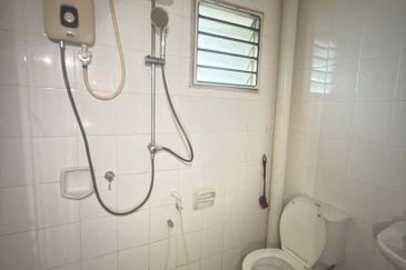 Pangsapuri Akasia, Bandar Botanic