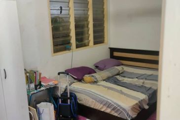 Meranti Apartment, Taman Subang Mewah