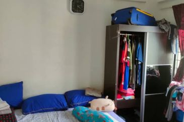 Meranti Apartment, Taman Subang Mewah