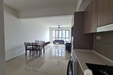 Gravit8 @ Klang South