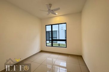 Sencilia @ Eco Sanctuary