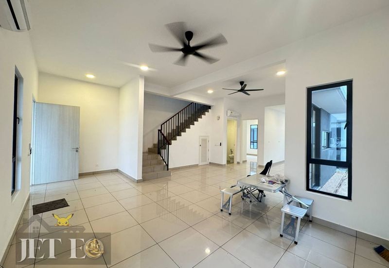 Sencilia @ Eco Sanctuary