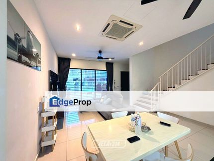 Setia Utama  Fully Renovated Triple Storey House , Selangor, Shah Alam
