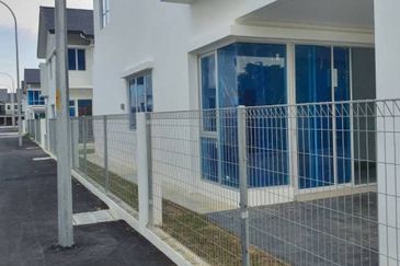 Laelia 1 @ Kota Bayuemas