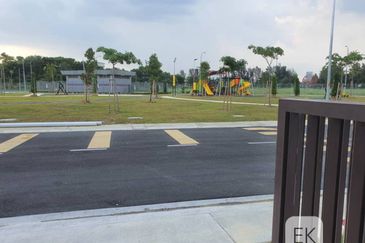 Laelia 1 @ Kota Bayuemas