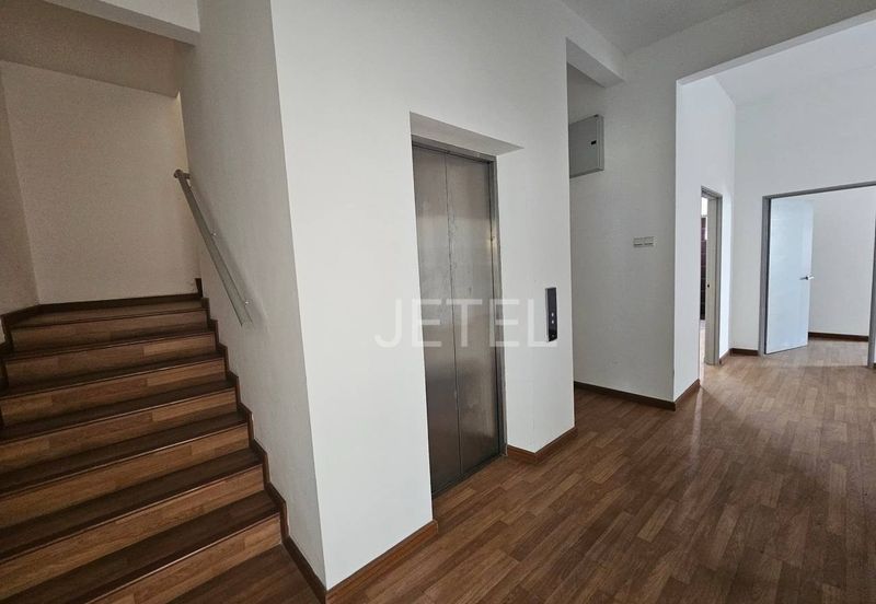 Canary Garden @Bandar Bestari