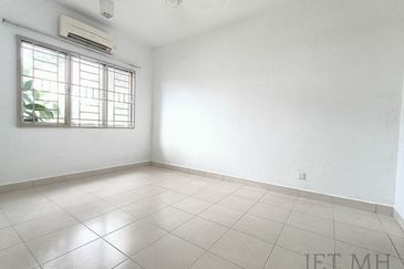 Seri Baiduri Apartments @ Setia Alam