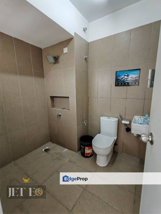 Bandar Mahkota Banting Basic Unit Double Storey Endlot , Selangor, Banting