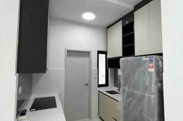 Amber Residence @ twentyfive.7