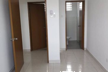 Asteria Apartment @ Bandar ParkLand