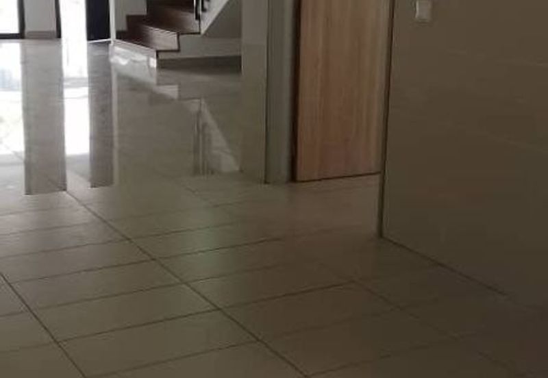 Ayra @ Bandar Bukit Raja