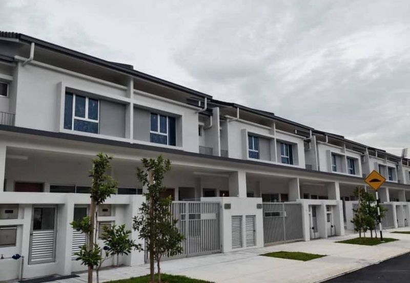 Laelia 1 @ Kota Bayuemas