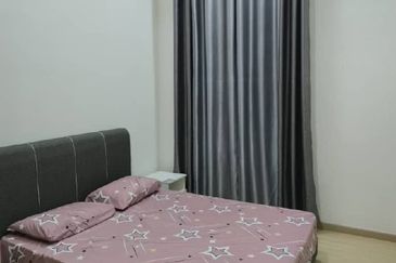 Gravit8 @ Klang South