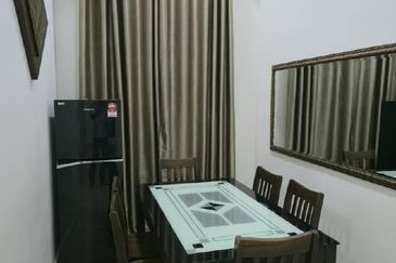 Gravit8 @ Klang South