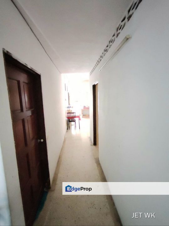 Pekan Meru Klang 20x70 Single Storey House , Selangor, Klang