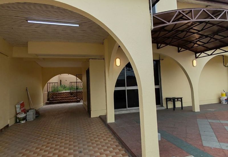 Jalan Batu Tiga Lama & Jalan Jingga